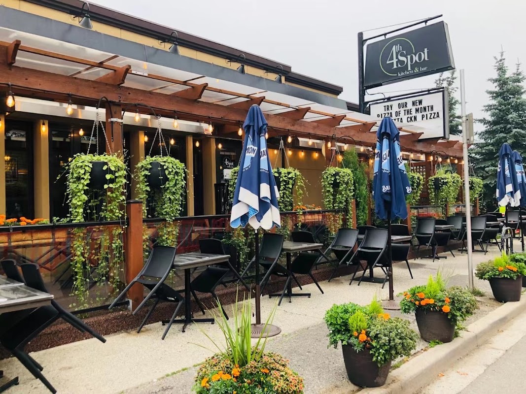 4th Spot Kitchen & Bar