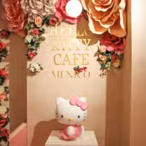 Hello Kitty Cafe