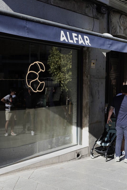 ALFAR - Medialunas & Café de Especialidad | Chueca