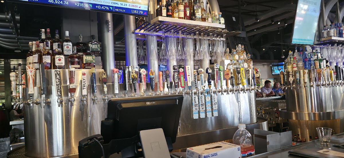 Yard House