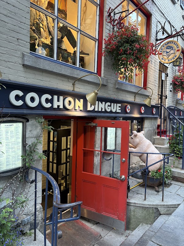Cochon Dingue Champlain