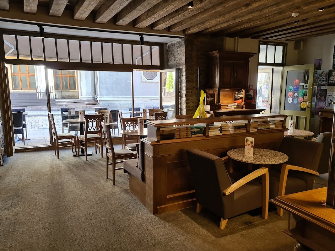 Reval Café